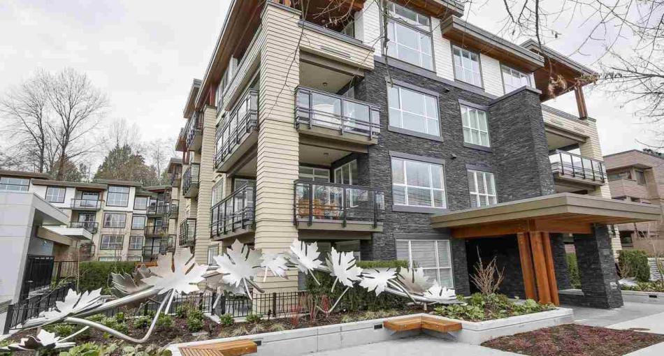 212 - 3205 Mountain Highway, Lynn Valley, North Vancouver 